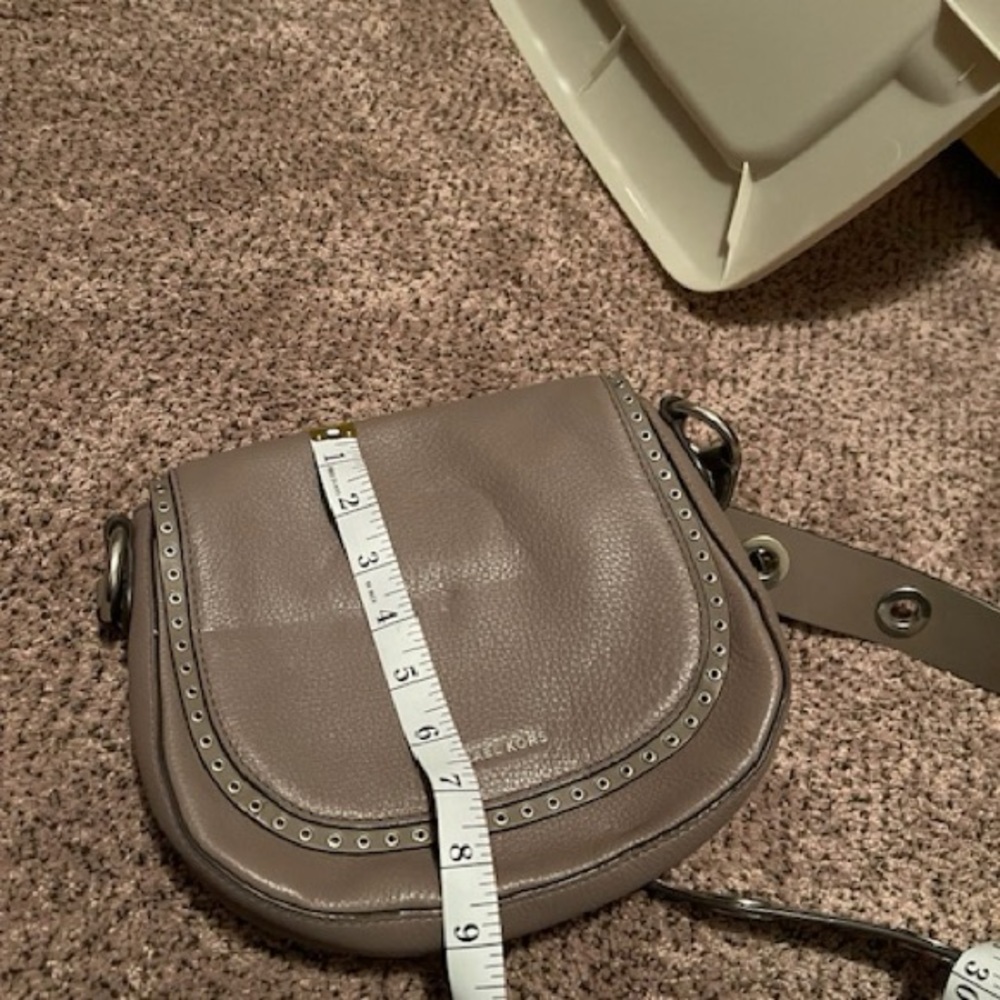 Michael Kors crossbody bag and small wallet - Picture 6 of 8